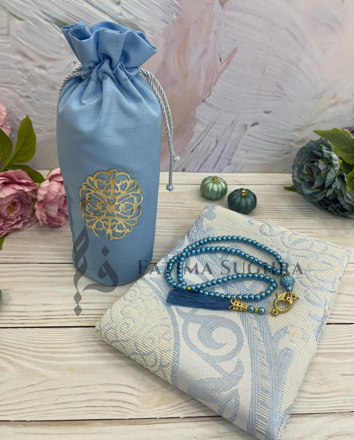 Cylinder-Musallah-Prayer_Mat-Tasbih-Misbah-Pouch-Sky-00