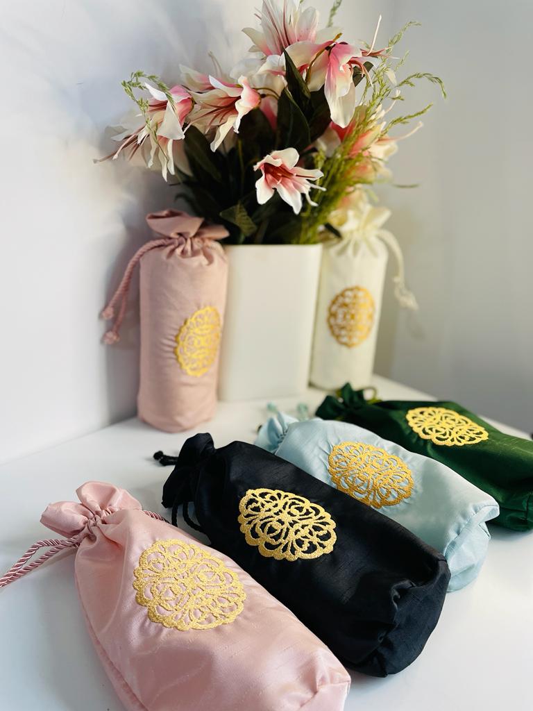 Musallah-Tasbih-Prayer_Mat-Misbah-Pouch-Standard-00