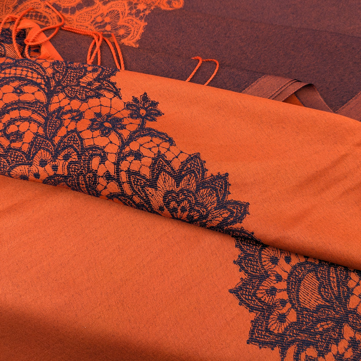 03-Fire-Reversable-Pashmina-Scarf-Wrap-Stole-03 REVERSIBLE Hijab - Gift Pack - Shine - Large 90x180 - DOUBLE-SIDED - Lightweight - Non-Slip - LUXURY - fatimasughra.com REVERSIBLE Hijab - Gift Pack - Shine - Large 90x180 - DOUBLE-SIDED - Lightweight - Non-Slip - LUXURY - fatimasughra.com