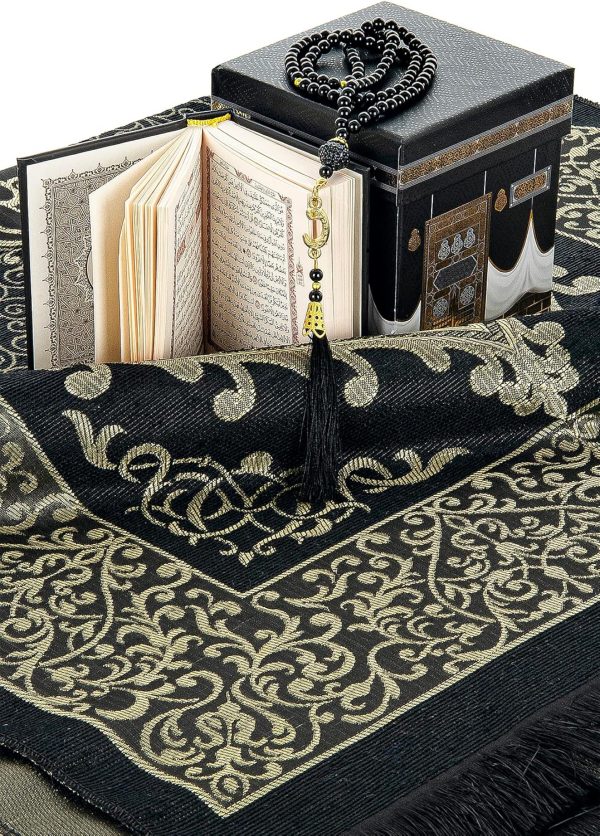 Kaaba Cube Gift Set with Pocket Size Quran, Prayer Rug , Pearl Tasbih – 10x12cm - fatimasughra.com